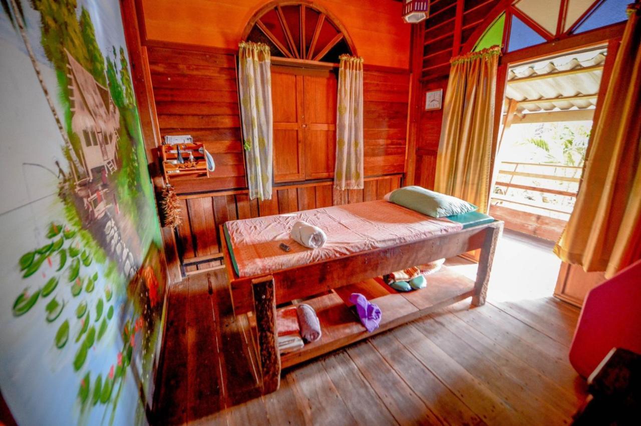 MRK Resort&Massage Lop Buri Exterior foto