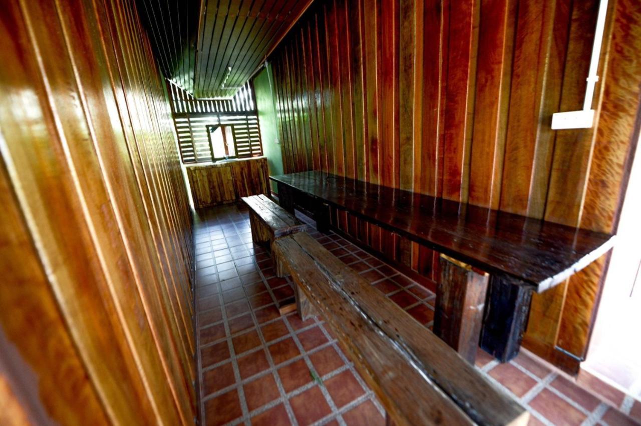 MRK Resort&Massage Lop Buri Exterior foto